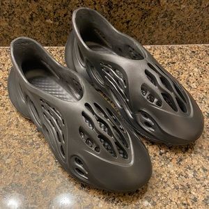 Yeezy Inspired Foam Runners Black size 10